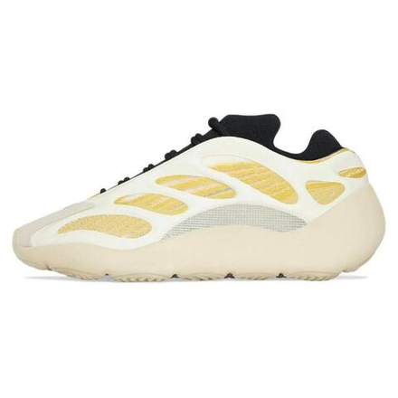 Кроссовки Yeezy Boost 700 V3 Safflower
