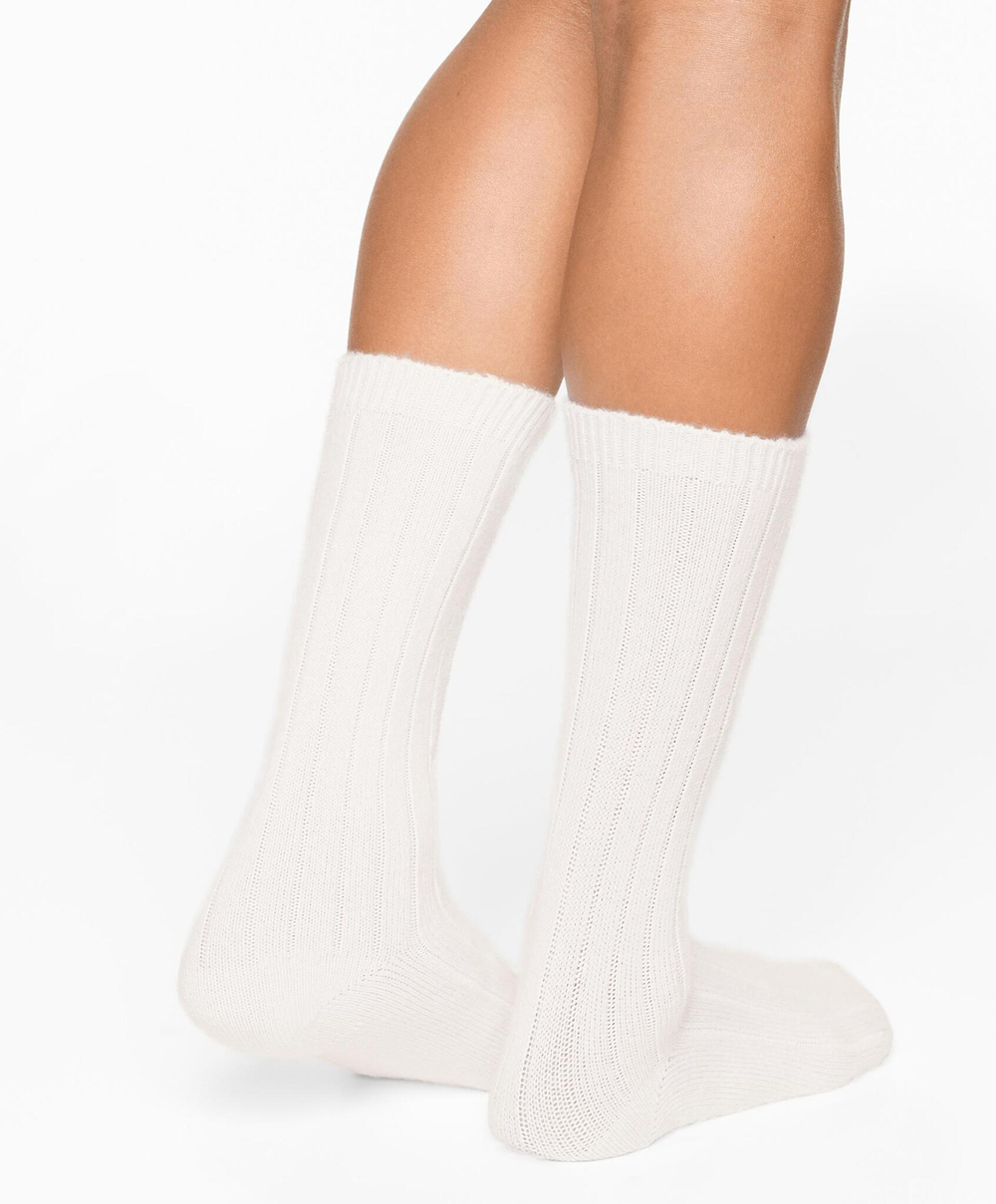 Oysho Классические носки с добавлением кашемира, экрю