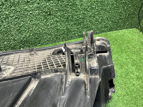 Фара правая BMW X5 F15 X6 F16 (13-18) ксенон