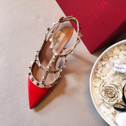 Valentino Rockstud Pumps 10 cm