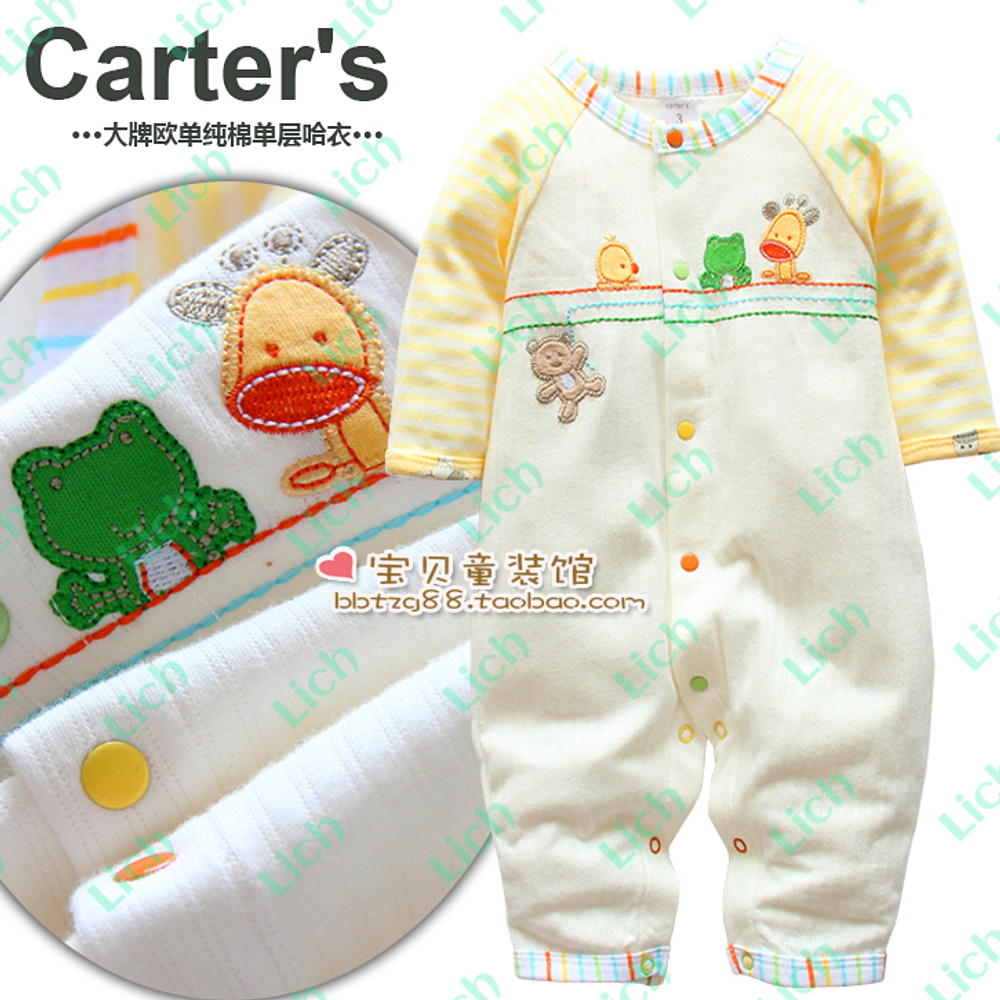 Комбинезон с контрастными аппликациями в виде животных