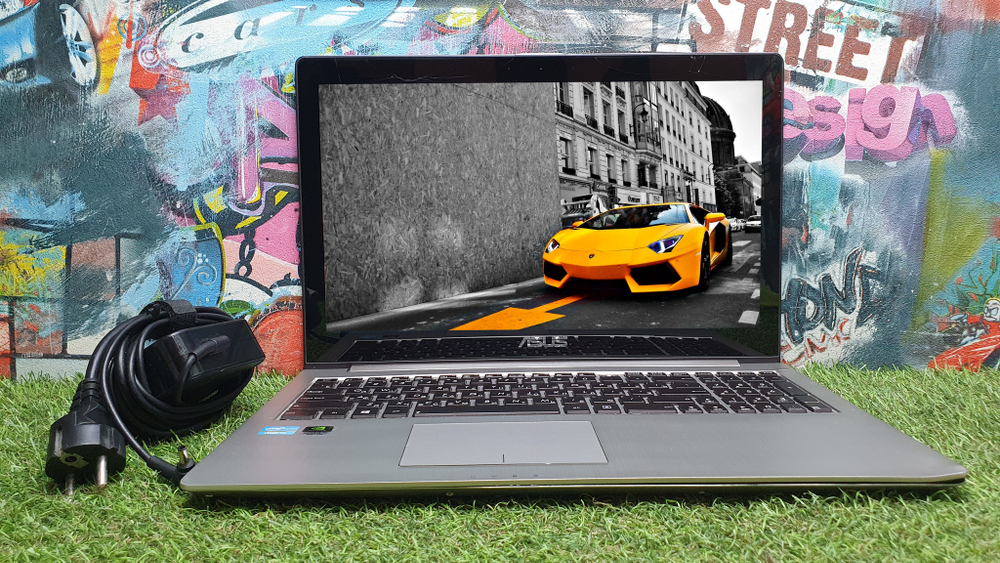 Ультрабук ASUS i7/8Gb/GT 650M 2Gb/FHD