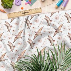 Ткань блэкаут ласточки с нежными цветами