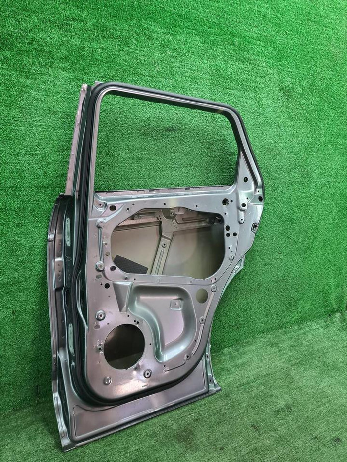 Дверь задняя правая Range Rover Evoque 2 (2018-нв)