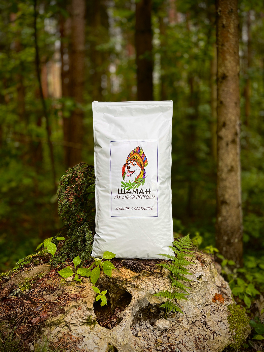 Сухой корм SHAMAN "Дух дикой природы" Ягненок с осетриной 15 кг; мелкая гранула; для взрослых собак; Класс Холистик