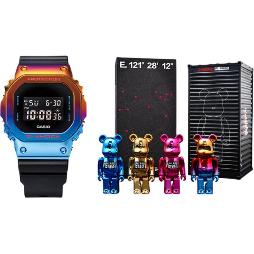 Часы CASIO G-SHOCK, GM-5600SN-1PFS-person