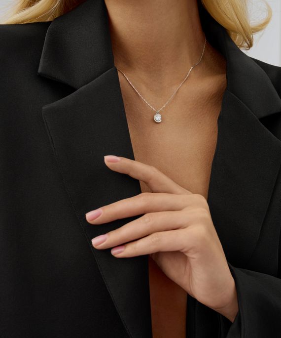 Колье Сэсэг