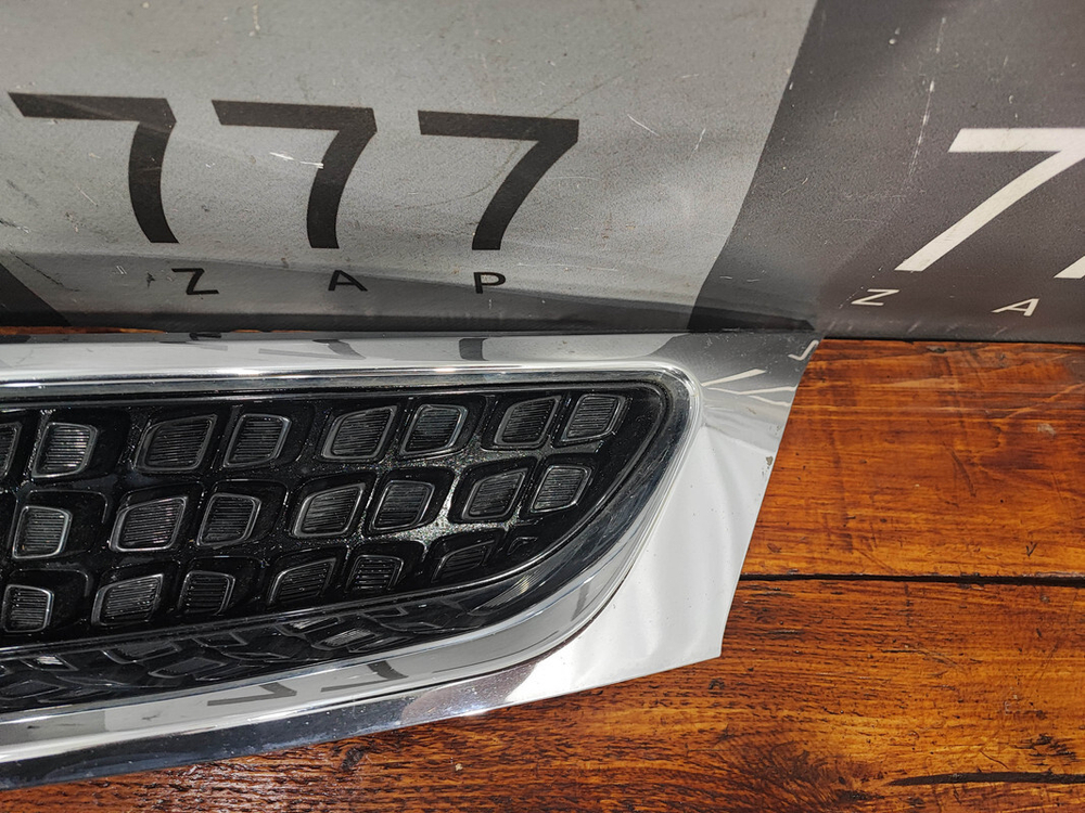 Решетка радиатора Kia Rio 4 X-Line 17-20 Б/У Оригинал 86350H0500