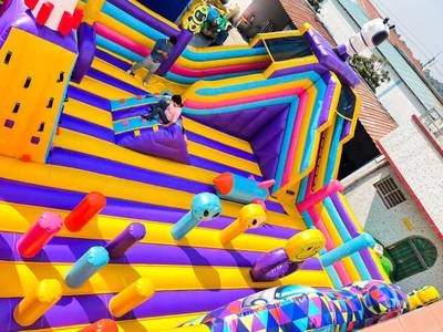 Коммерческий надувной батут «Космический калейдоскоп» 17,5*8,5*6 м