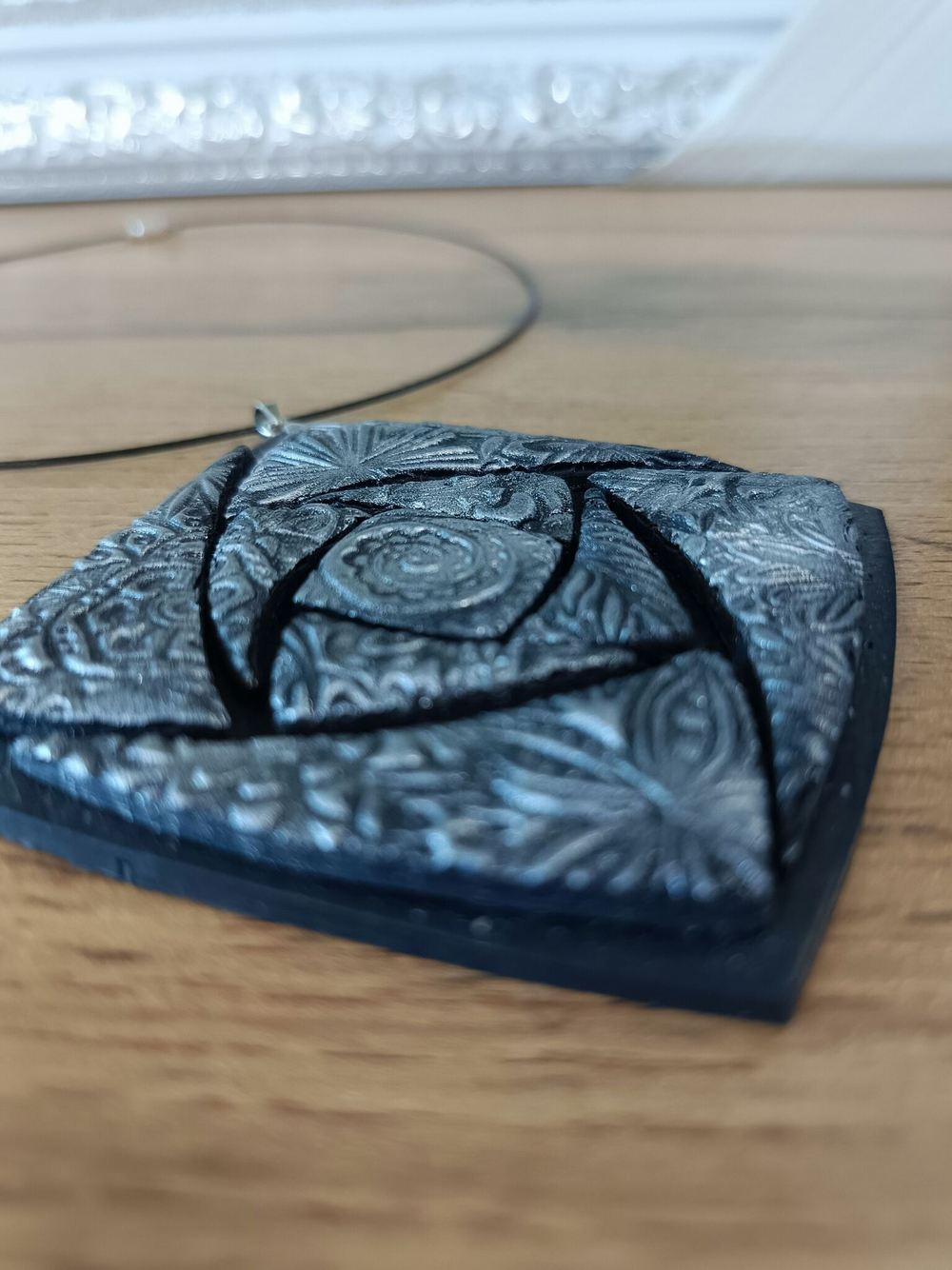 Авторское колье-чокер из полимерной глины ручной работы