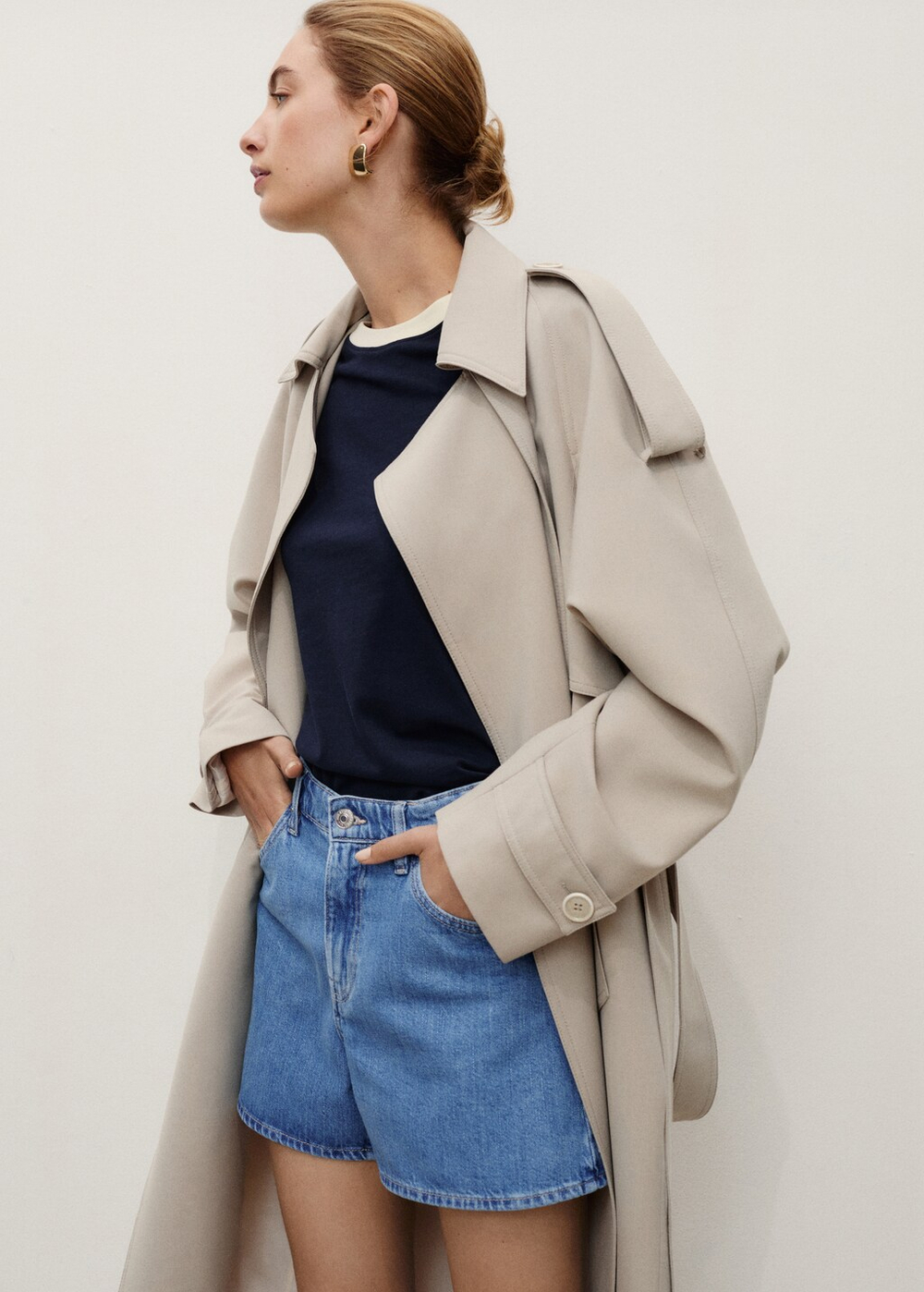 Прямые джинсовые шорты с высокой посадкой