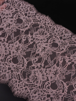 Кружево шантильи персиково-розовое неэластичное ширина 24 см длина 1.45 м