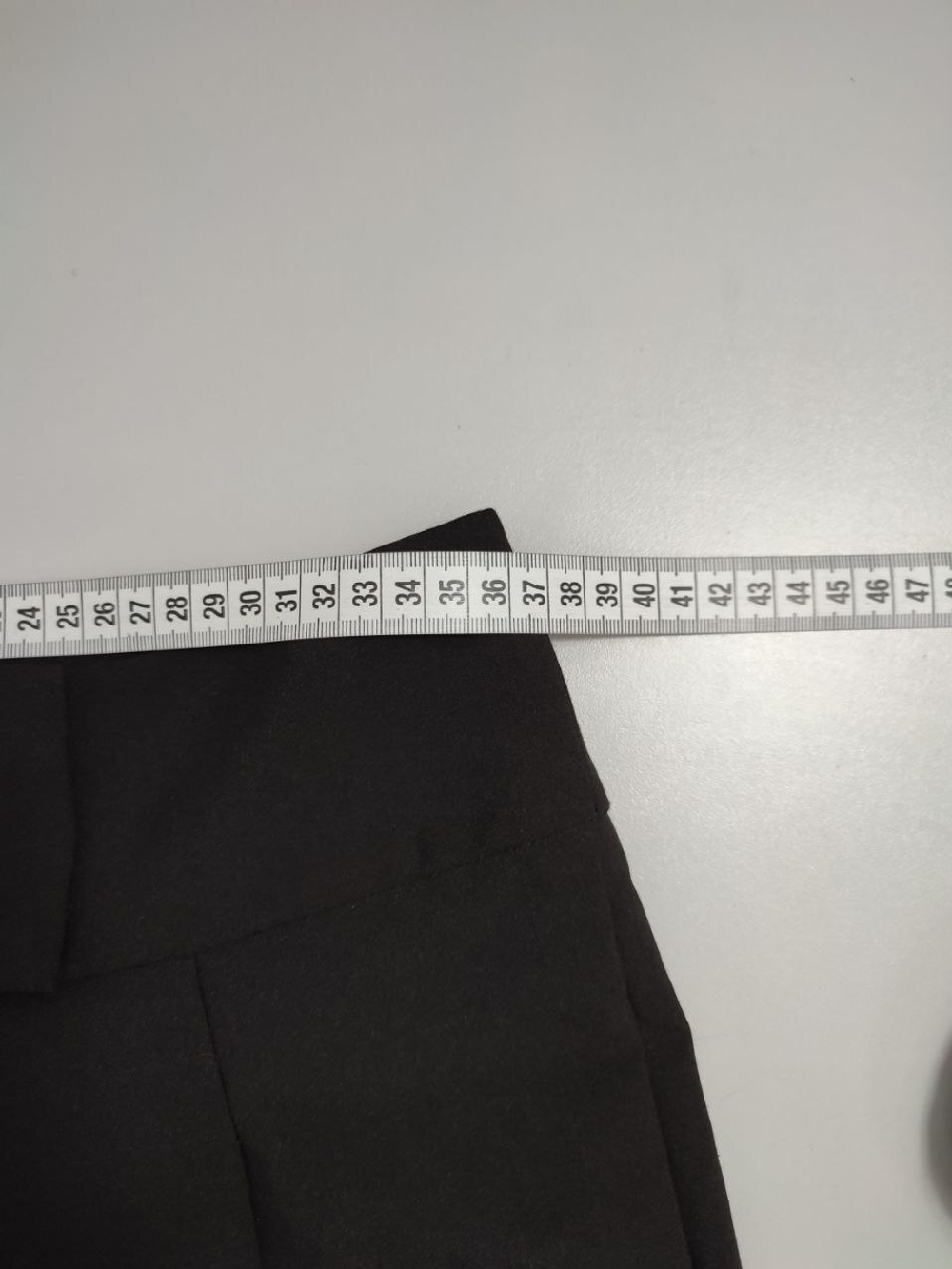 Брюки MAGDA базовые 42 размер, новые