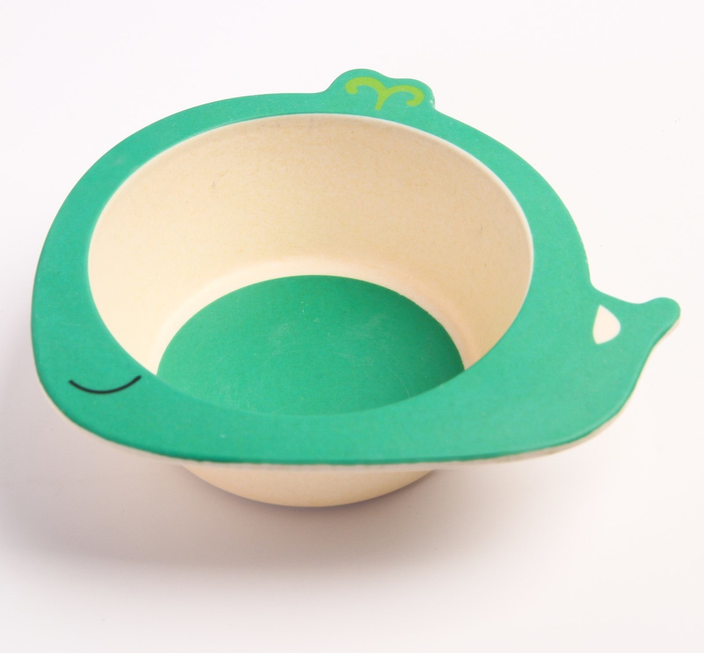 4591123 Набор бамбуковой посуды "Китенок",тарелка, миска, кружка, приборы, 5 предметов