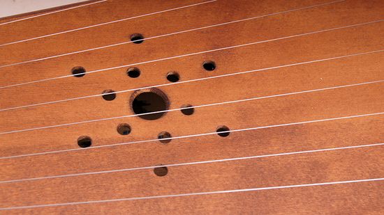 Гусли 9 струнные с волной Мир гуслей MG-W9MO