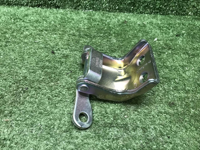 Петля двери передняя правая Haval F7 (2018-2024)