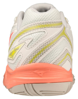 Женские теннисные кроссовки Mizuno Break Shot 4 AC - snow white/fusion coral/spring