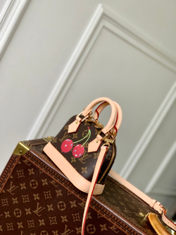 Louis Vuitton Nano Alma