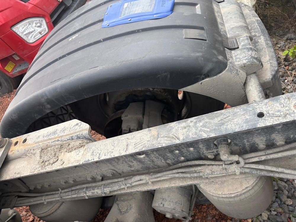 Shacman (Shaanxi) SX* 4x2 Седельный тягач SX4188YY381 (Дизельный, 12,5 л, 473 л.с., МТ)