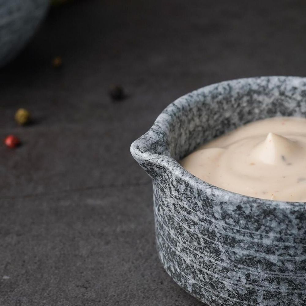 Соусник 70 мл d 6,9 см h4 см круглый с носиком Stone Untouched Taiga P.L. [1]