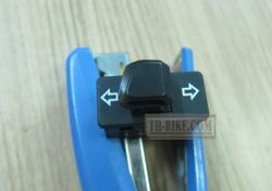 35200-KYZ-901. SWITCH UNIT, WINKER.