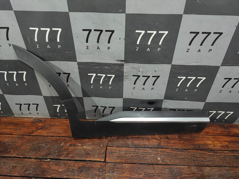 Накладка двери задней правой Kia Sorento 4 (MQ4) 20-нв Б/У Оригинал 87732P2000