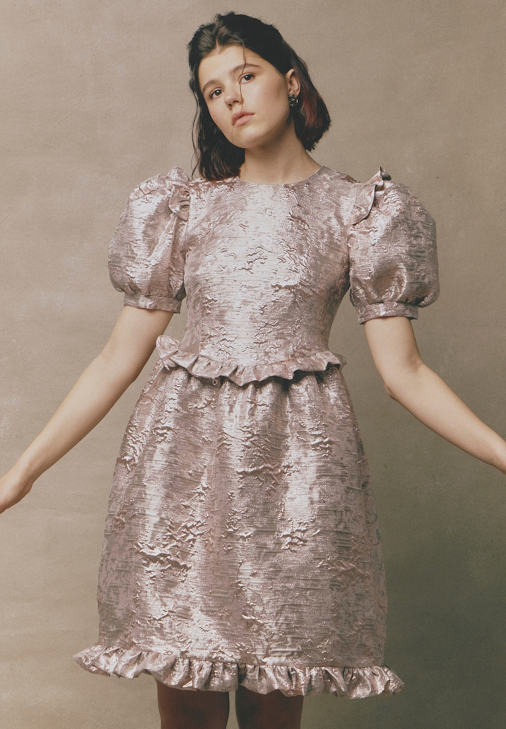 Платье Metallic pink