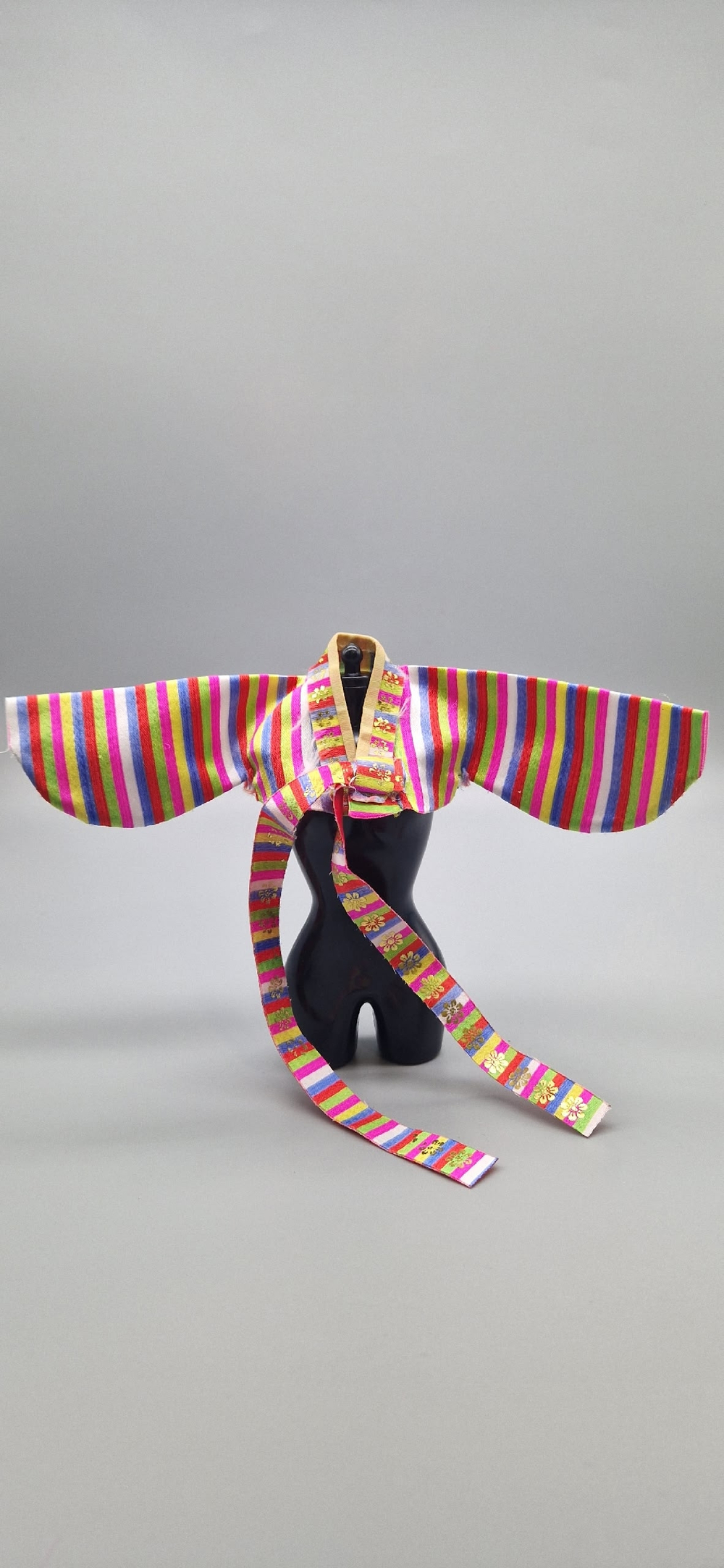 Одежда для куклы Барби винтаж кофта 0483