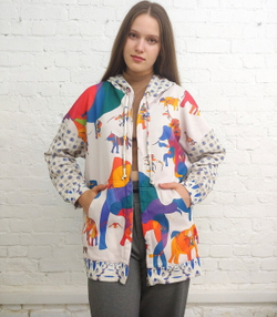 Худи "Слоны и жирафы", творчество нейросети по запросу: слоны и жирафы Сальвадора Дали в технике Василия Кандинского