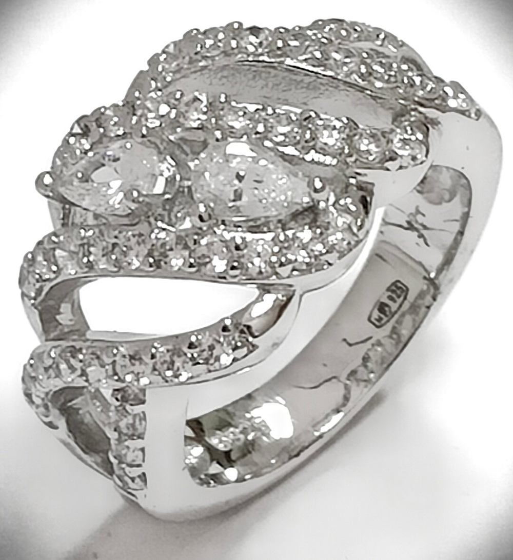 Ювелирное кольцо Эстерелла