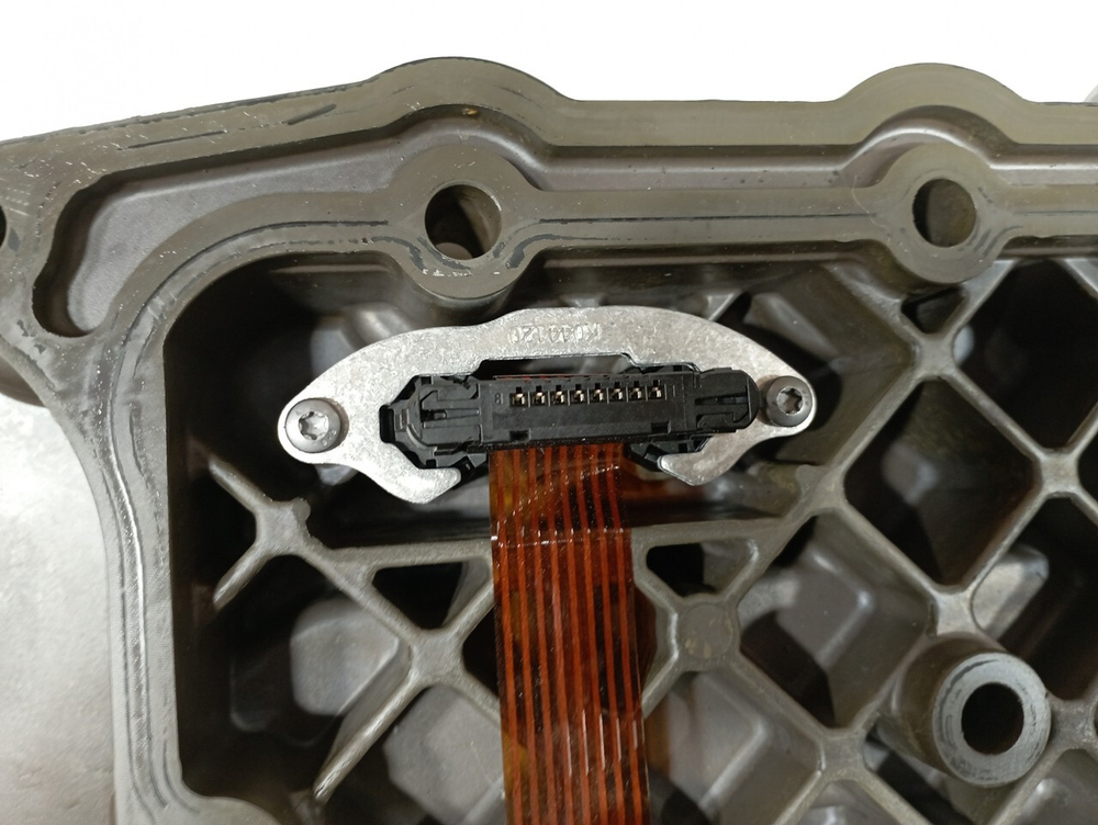 Блок управления АКПП Traxon 2018г.