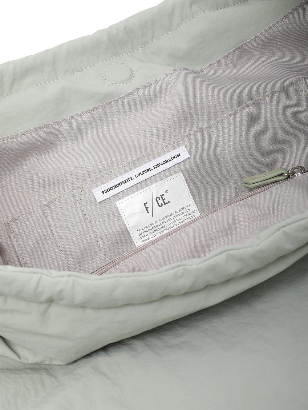 Сумка Paper Nylon Shoulder Tote