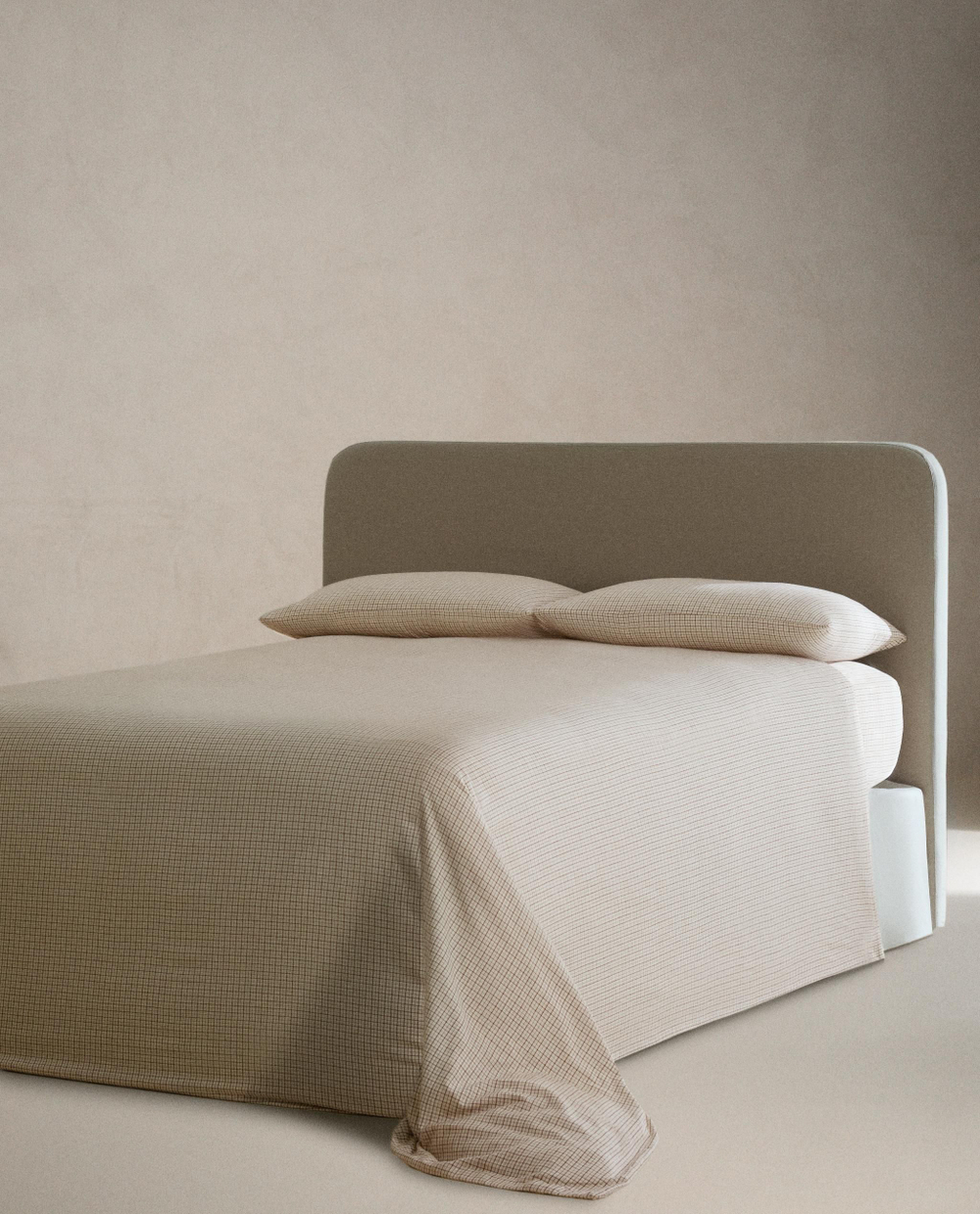 Zara Home - Простыня фланелевые клетчатые брюки, экрю, 90х200х30 см