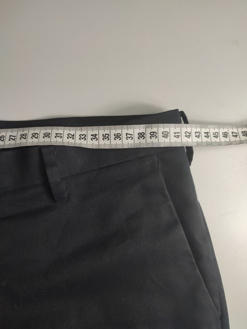 Брюки UNIQLO лаконичные 52 размер