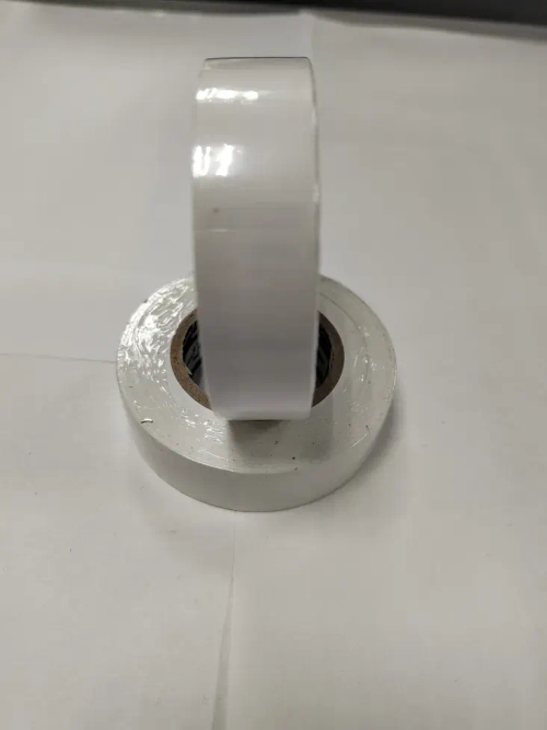 Изоляционная лента/Изолента ПВХ 19 мм 20 метров ПРОФИ белая