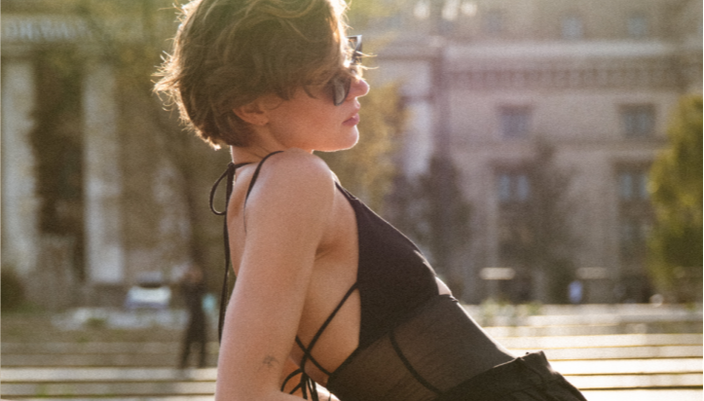 UNDRESS CODE