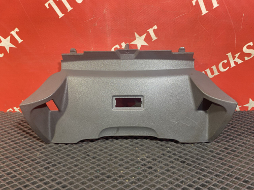 Накладка на торпедо 2019 год.