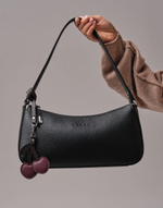 Кожаная сумка багет кросс-боди черный