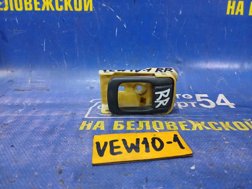Ручка двери задней правой салонная NISSAN AVENIR 1997