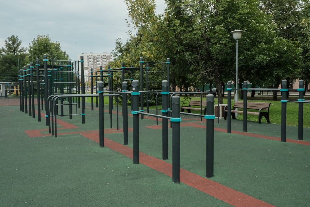 Воркаут площадка №7 - 300 м2 (30 х 10 м)