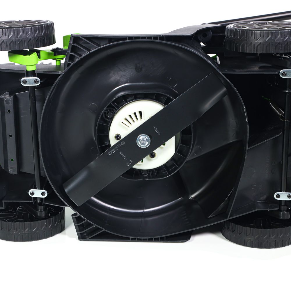 Аккумуляторная газонокосилка Greenworks GD24LM33K4, 24v, 33 см, (2516107UB), с аккумулятором 4 А·ч и зарядным устройством
