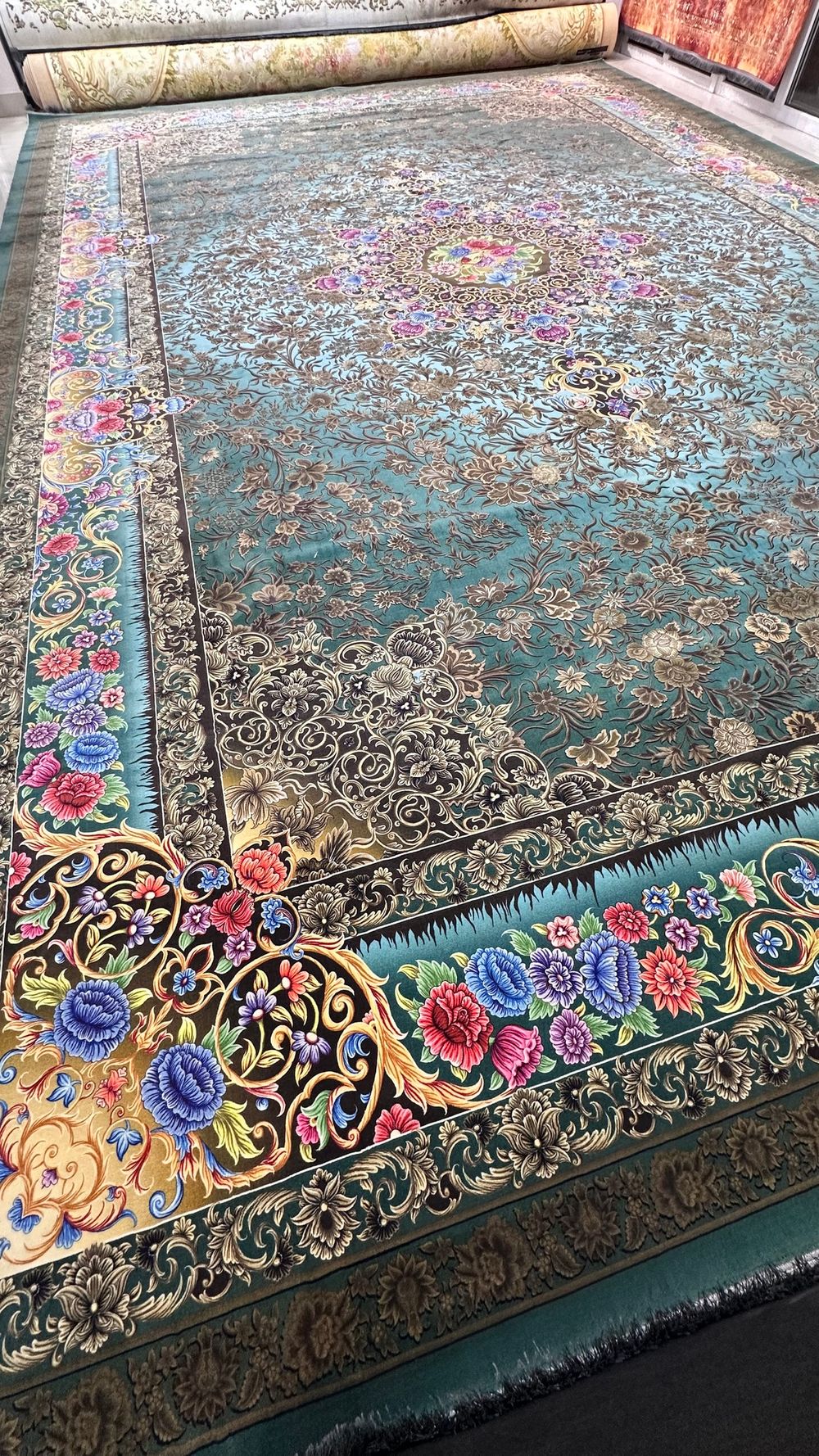 Новая эксклюзивная коллекция от бренда Diba