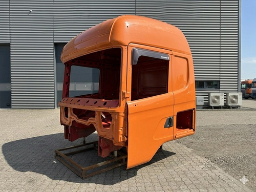 Каркас кабины