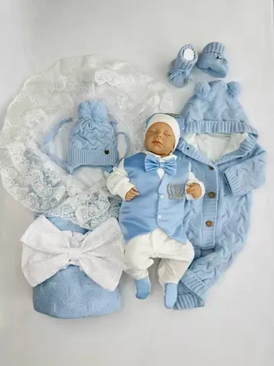 Конверт на выписку новорожденного