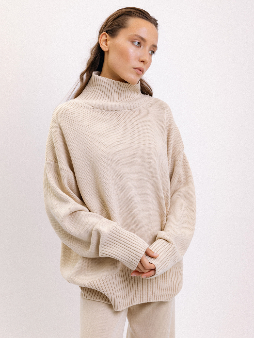 Свитер базовый