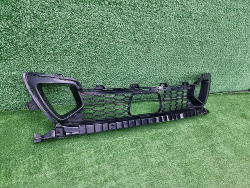 Решетка переднего бампера BMW 2er F44 (2019-2024)