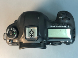 Canon EOS 5D Mark III, 242844 кадров пробега
