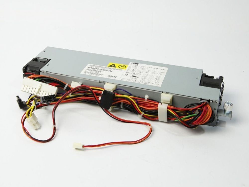 Блок питания IBM System X3250 PSU Power Supply API6FS03-031G