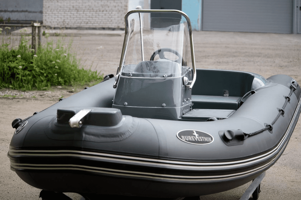 Лодка РИБ БУРЕВЕСТНИК 410 MAX