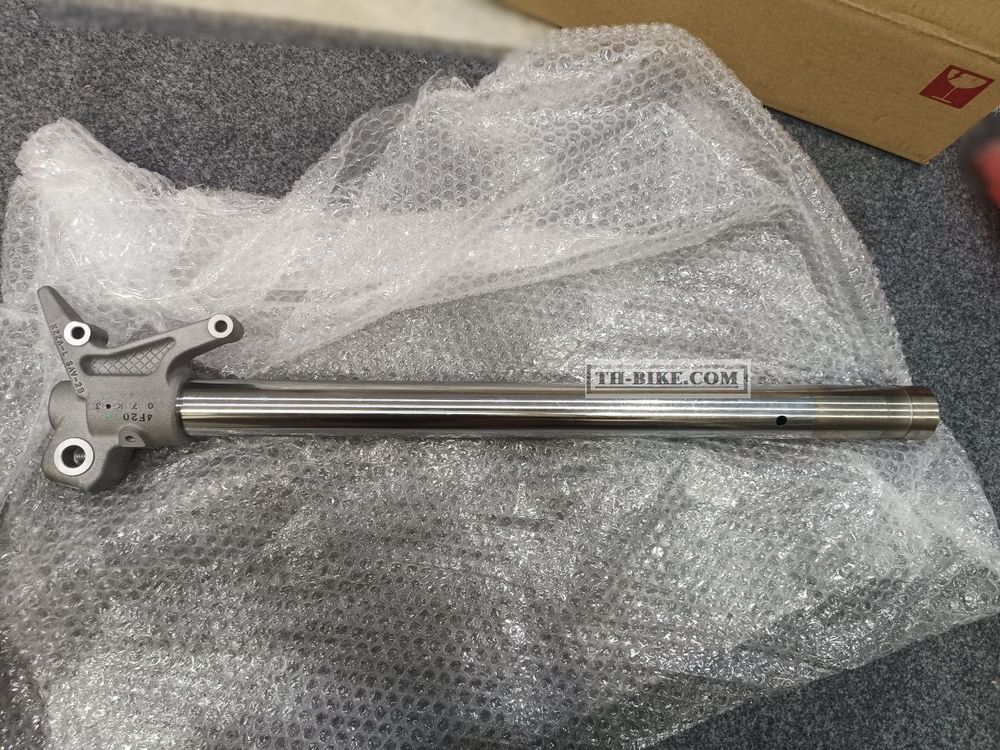 51525-KZZ-901. PIPE COMP., L. SLIDE. HONDA